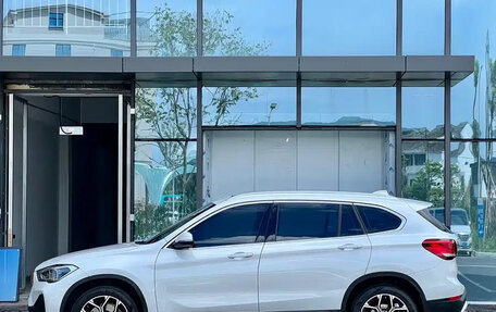 BMW X1, 2022 год, 2 500 000 рублей, 5 фотография