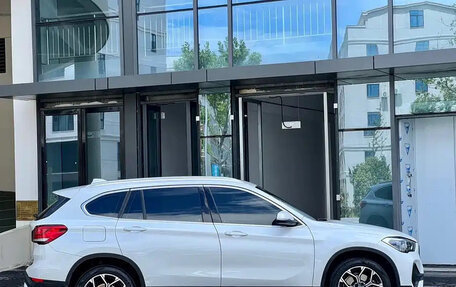 BMW X1, 2022 год, 2 500 000 рублей, 4 фотография