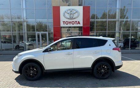 Toyota RAV4, 2018 год, 2 490 000 рублей, 9 фотография
