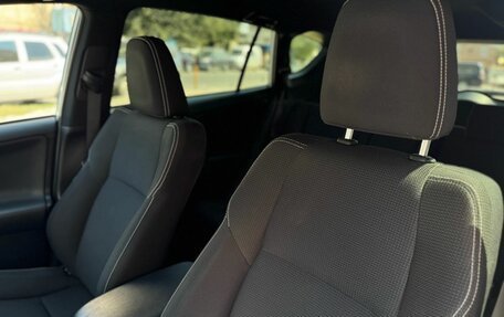 Toyota RAV4, 2018 год, 2 490 000 рублей, 19 фотография