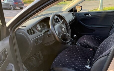 Volkswagen Jetta VI, 2013 год, 970 000 рублей, 6 фотография