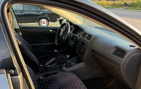 Volkswagen Jetta VI, 2013 год, 970 000 рублей, 7 фотография