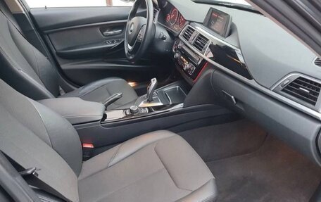 BMW 3 серия, 2018 год, 2 100 000 рублей, 9 фотография