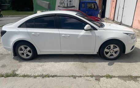 Chevrolet Cruze II, 2012 год, 750 000 рублей, 3 фотография