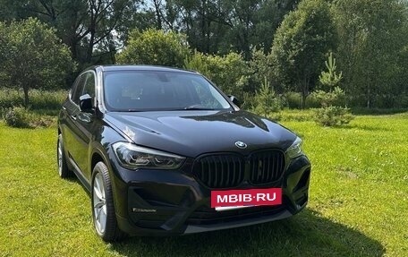 BMW X1, 2019 год, 2 200 000 рублей, 4 фотография