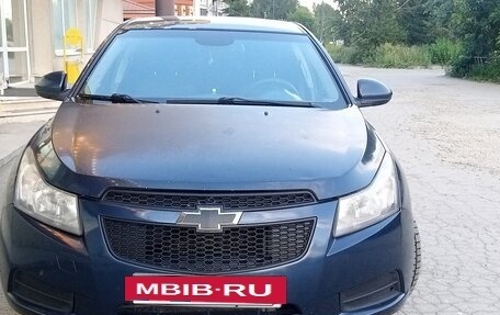 Chevrolet Cruze II, 2010 год, 540 000 рублей, 16 фотография