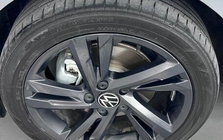 Volkswagen Golf VIII, 2022 год, 1 634 800 рублей, 16 фотография