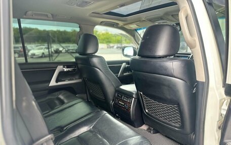 Toyota Land Cruiser 200, 2014 год, 3 650 000 рублей, 23 фотография