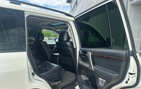 Toyota Land Cruiser 200, 2014 год, 3 650 000 рублей, 24 фотография