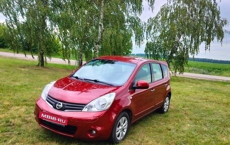 Nissan Note II рестайлинг, 2011 год, 830 000 рублей, 2 фотография