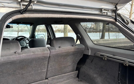 Nissan Avenir II, 2000 год, 250 000 рублей, 18 фотография