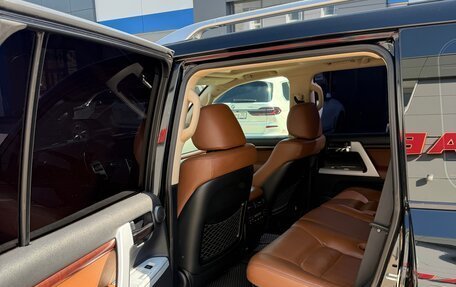Toyota Land Cruiser 200, 2014 год, 4 050 000 рублей, 8 фотография