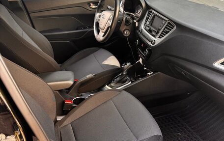 Hyundai Solaris II рестайлинг, 2019 год, 1 500 000 рублей, 6 фотография