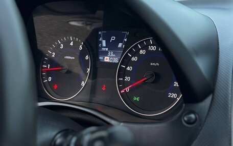 Hyundai Solaris II рестайлинг, 2013 год, 870 000 рублей, 3 фотография
