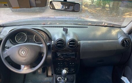 Renault Duster I рестайлинг, 2010 год, 1 100 000 рублей, 2 фотография