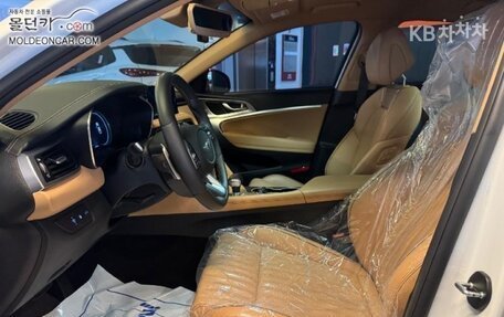 Genesis G80, 2022 год, 3 750 000 рублей, 4 фотография
