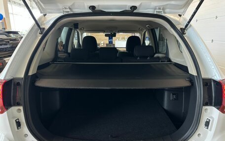 Mitsubishi Outlander III рестайлинг 3, 2019 год, 1 999 000 рублей, 19 фотография