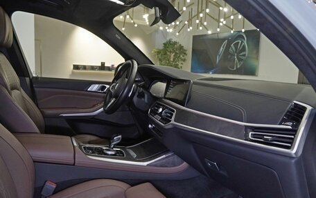 BMW X7, 2021 год, 10 000 000 рублей, 22 фотография