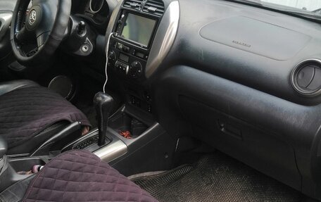 Toyota RAV4, 2005 год, 680 000 рублей, 8 фотография