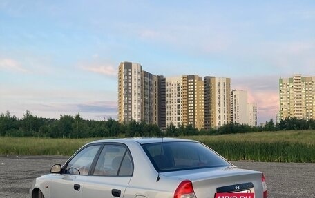 Hyundai Accent II, 2008 год, 650 000 рублей, 2 фотография