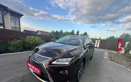 Lexus RX IV рестайлинг, 2018 год, 4 700 000 рублей, 6 фотография