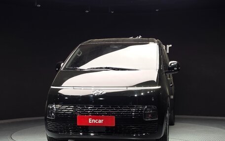 Hyundai Staria, 2021 год, 2 427 000 рублей, 2 фотография