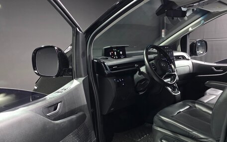 Hyundai Staria, 2021 год, 2 427 000 рублей, 7 фотография