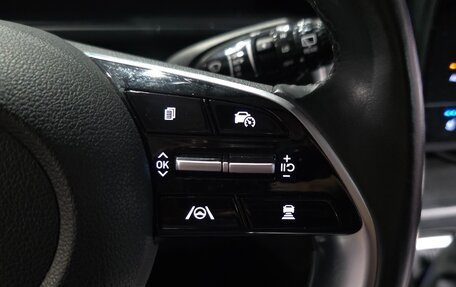 Hyundai Staria, 2021 год, 2 427 000 рублей, 17 фотография