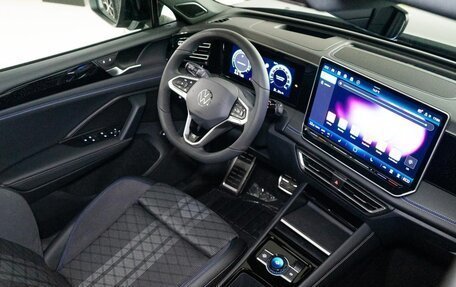 Volkswagen Tiguan, 2025 год, 9 190 000 рублей, 24 фотография
