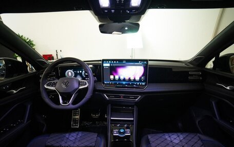 Volkswagen Tiguan, 2025 год, 9 190 000 рублей, 25 фотография