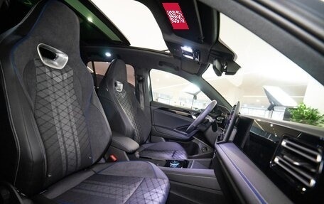 Volkswagen Tiguan, 2025 год, 9 190 000 рублей, 26 фотография