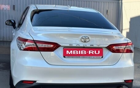 Toyota Camry, 2021 год, 3 590 000 рублей, 6 фотография