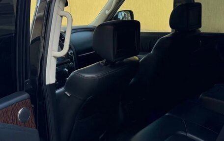 Nissan Patrol, 2011 год, 2 780 000 рублей, 13 фотография