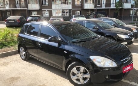KIA cee'd I рестайлинг, 2009 год, 640 000 рублей, 2 фотография