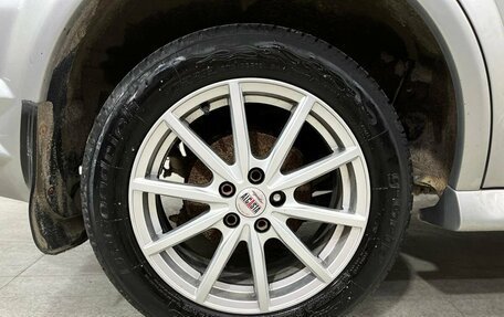 Pontiac Vibe II, 2004 год, 600 000 рублей, 19 фотография
