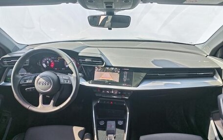 Audi A3, 2023 год, 2 000 000 рублей, 16 фотография