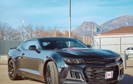 Chevrolet Camaro VI, 2018 год, 2 400 000 рублей, 10 фотография