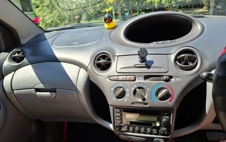 Toyota Vitz, 2002 год, 450 000 рублей, 4 фотография