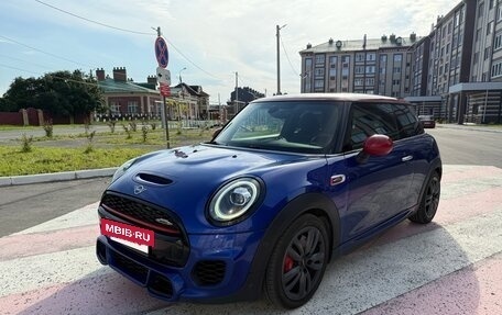 MINI Hatch, 2018 год, 2 630 000 рублей, 2 фотография