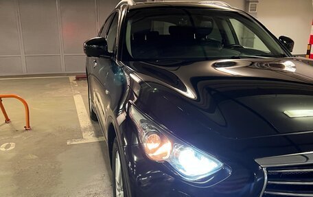 Infiniti FX II, 2012 год, 1 500 000 рублей, 10 фотография