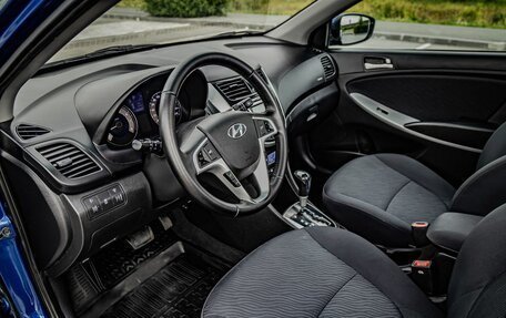 Hyundai Solaris II рестайлинг, 2012 год, 850 000 рублей, 13 фотография