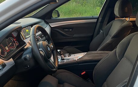 BMW 5 серия, 2016 год, 2 700 000 рублей, 16 фотография