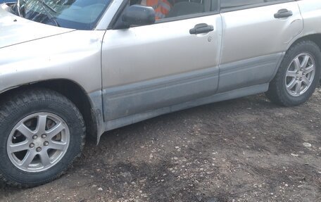Subaru Forester, 1999 год, 200 000 рублей, 3 фотография