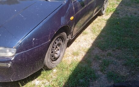 Mazda 323, 1997 год, 160 000 рублей, 3 фотография