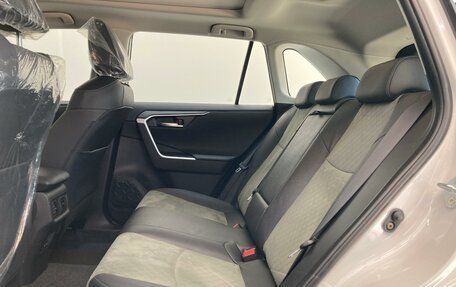 Toyota RAV4, 2025 год, 3 770 000 рублей, 12 фотография
