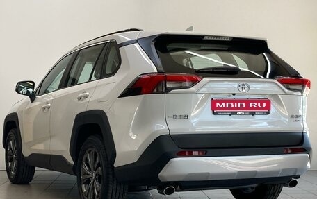 Toyota RAV4, 2025 год, 3 770 000 рублей, 8 фотография