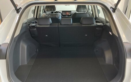 Toyota RAV4, 2025 год, 3 770 000 рублей, 22 фотография