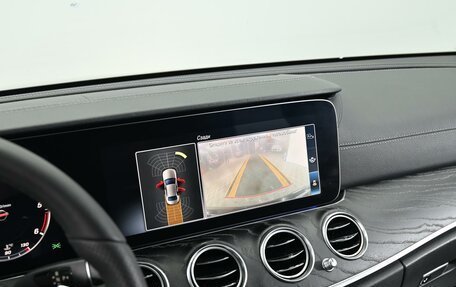 Mercedes-Benz E-Класс, 2018 год, 2 795 000 рублей, 11 фотография
