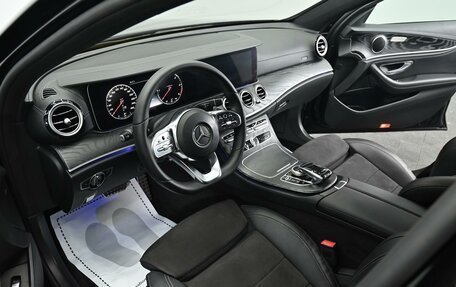 Mercedes-Benz E-Класс, 2018 год, 2 795 000 рублей, 9 фотография