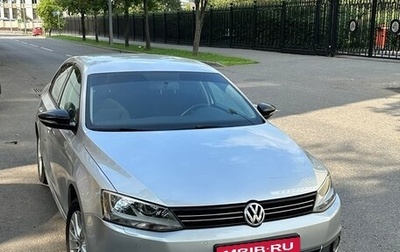 Volkswagen Jetta VI, 2014 год, 1 000 000 рублей, 1 фотография